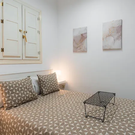 Home4u Castaneda 아파트