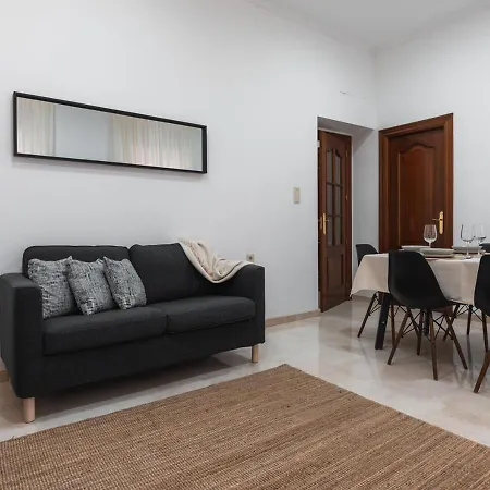 아파트 Home4u Castaneda *