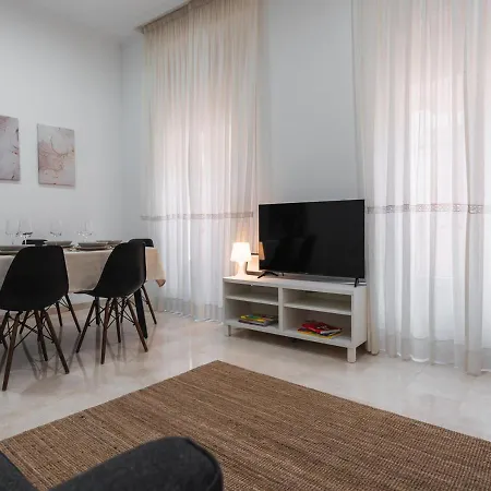 아파트 Home4u Castaneda *